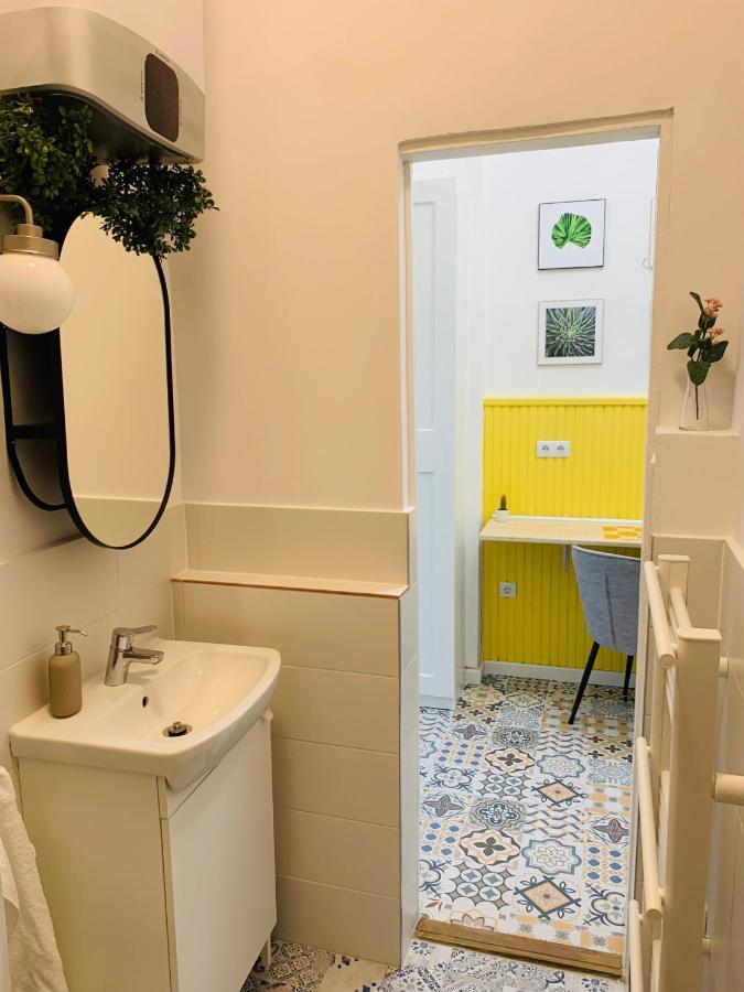 Margaret Boulevard Apartment - With Balcony 부다페스트 외부 사진
